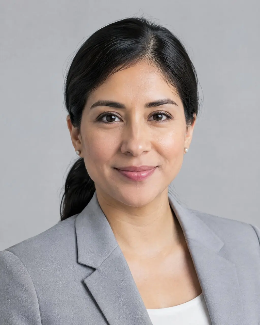 Foto de perfil profesional para LinkedIn con luz suave de estudio